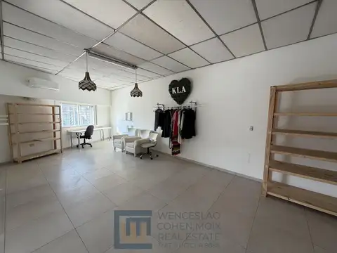 Planta en esquina de 160 m2 Apto profesional y comercial en Superí y Balbin