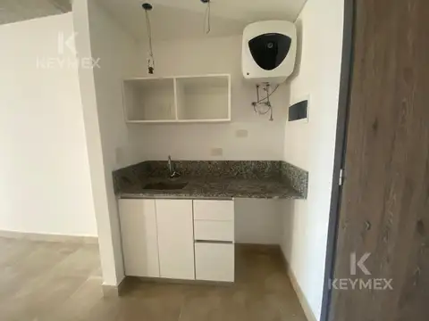 Oficina en Alquiler en Pilar, USD 550