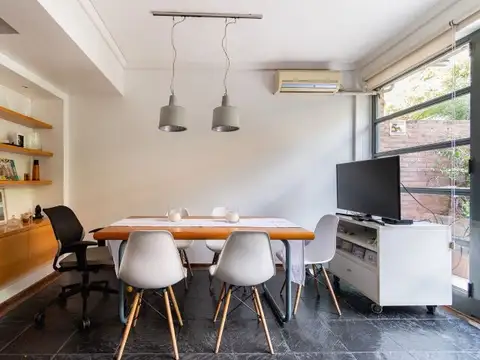 Depto Tipo Casa en Venta de 5 ambientes