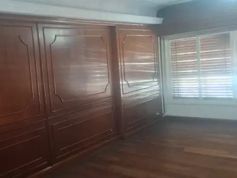 Casa en Venta en Castelar Sur, USD 215.000