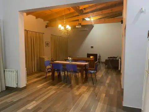 Acceso Francisco Ayerza y Boulevard Damico