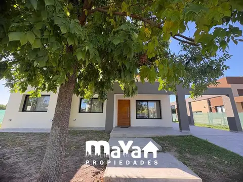 CASA A ESTRENAR EN VENTA - ALTOS DEL CASCO