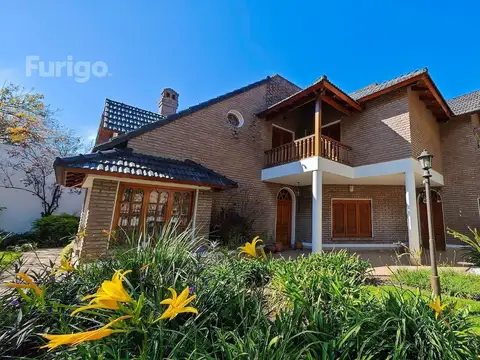 Casa céntrica en  Pérez