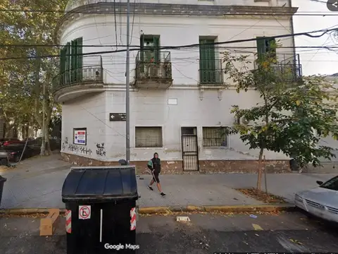 Departamento PH  sobre Dean Funes 