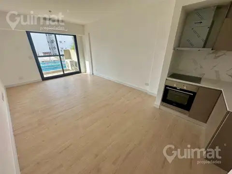 40m2 - Av. Corrientes y Gallo - Full amenities.