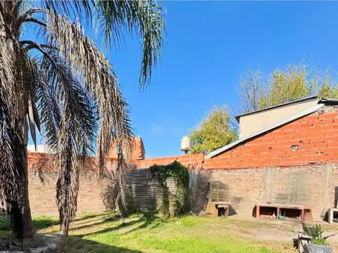 CASA EN VENTA 3 AMB. EN LIBERTAD, MERLO