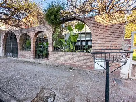 Casa en Venta en Villa Cabrera, Cordoba