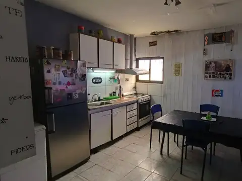 VENTA - Casa a reciclar con patio