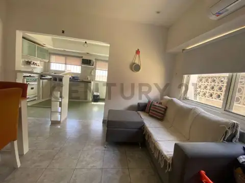 Coronel pringles 1100, Piso 0