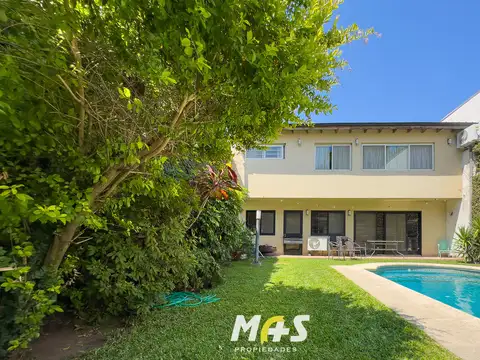 Residencia Premium 5 Dorm + Gran Studio Profesional | Lote 10m Frente | Piscina | Agronomía