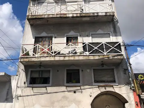 Alquiler Dpto. 2 AMB. c/patio, Caseros