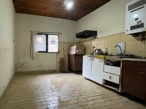 Casa 5 ambientes con 3 baños