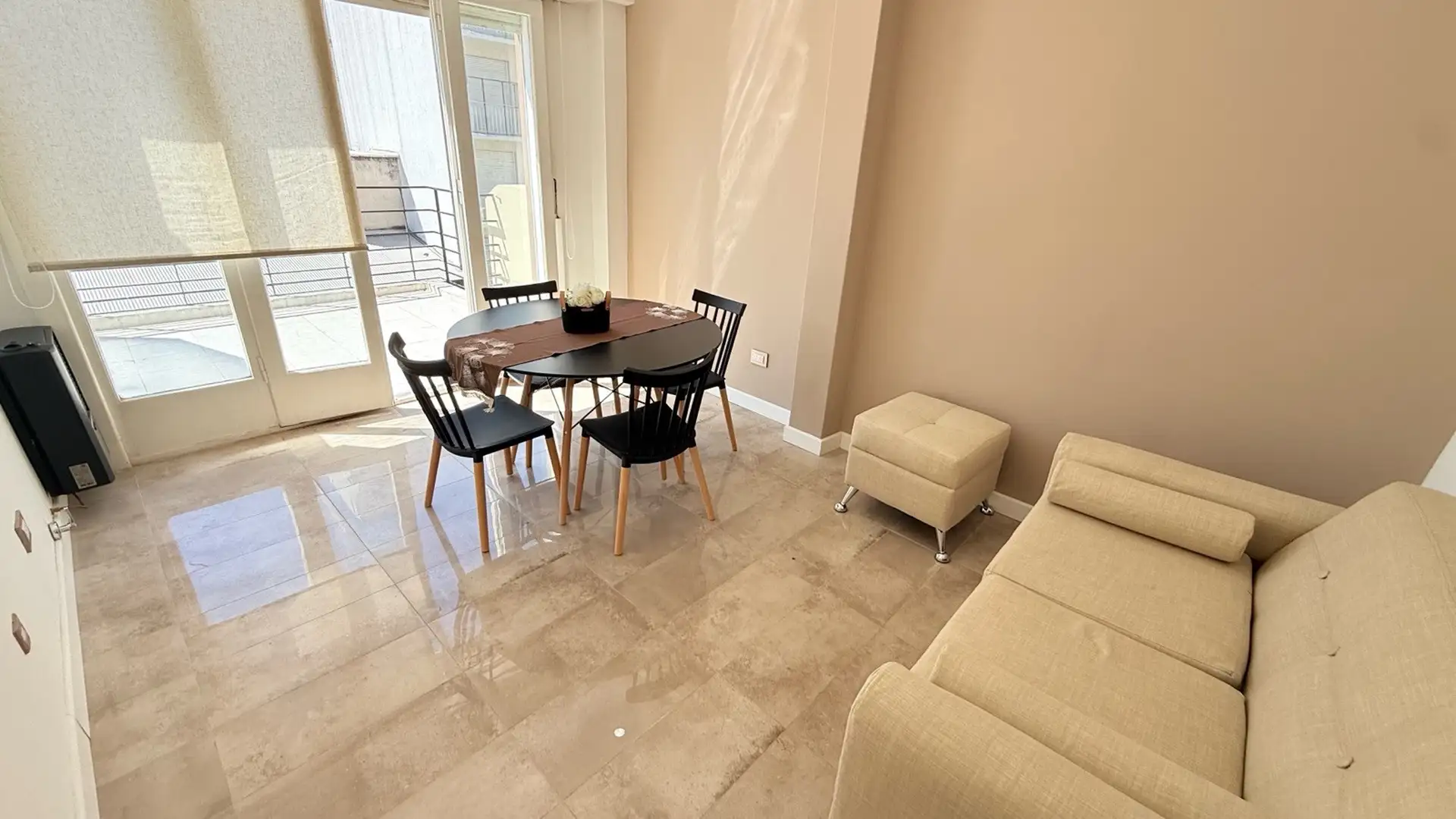 Departamento 3 amb, 60m² con balcón terraza — Centro