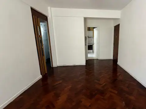 3 AMBIENTES MUY LUMINOSO CON TERRAZA COMÚN – ALMAGRO
