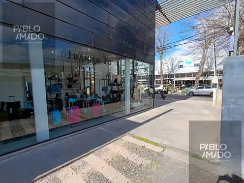 Venta de Cocheras en pleno centro de City Bell