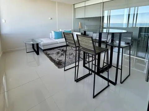 Departamento 5 ambientes con 4 baños