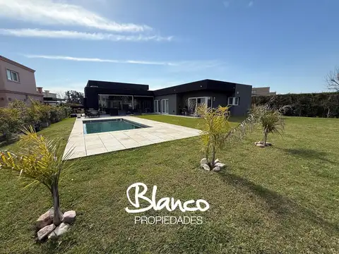 Casa  en Venta en Haras Santa Maria, Escobar, G.B.A. Zona Norte