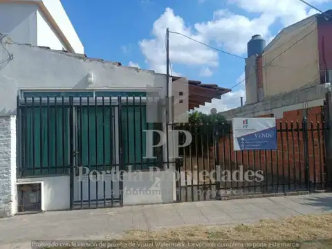 MONOAMBIENTE SOBRE LOTE DE 7X10 ITUZAINGO NORTE