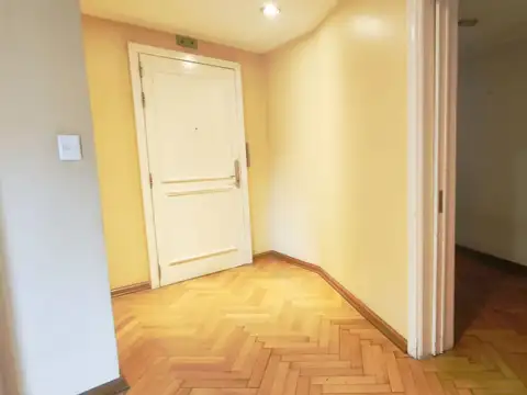 Departamento 4 ambientes con 3 baños