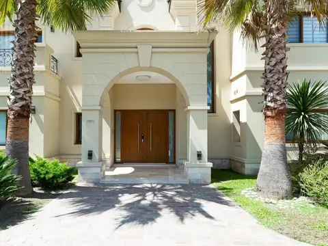 Casa en Saint Thomas Este-Oeste