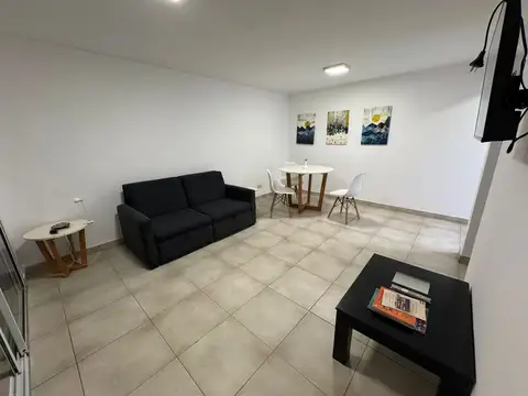 Bº Ferroviario. Los Cardones 200