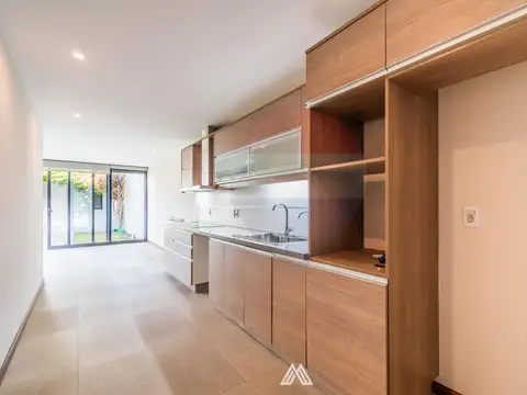 Alquiler casa Pocitos pu Jardín 3 dormitorios 2gje