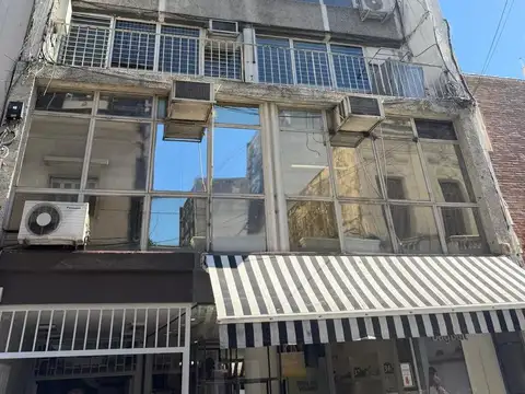 Oficina en alquiler en calle Mitre al 800