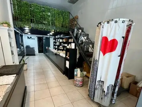 Local en Venta 15 años