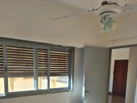 ALQUILER DOS AMBIENTES