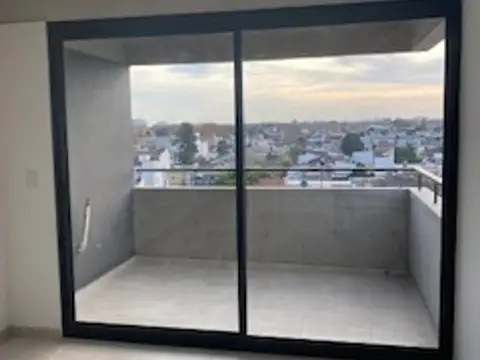 Perdriel 2800, Piso 5°