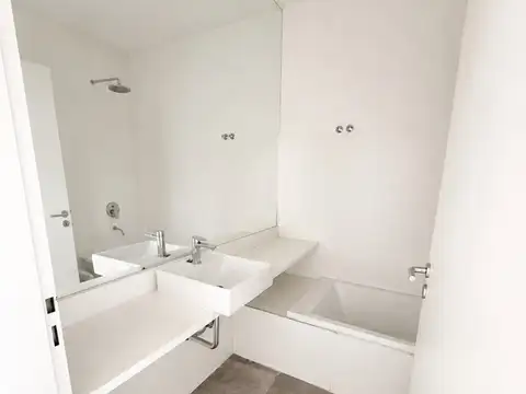 Departamento  en Alquiler en Zarate Centro, Zárate, G.B.A. Zona Norte