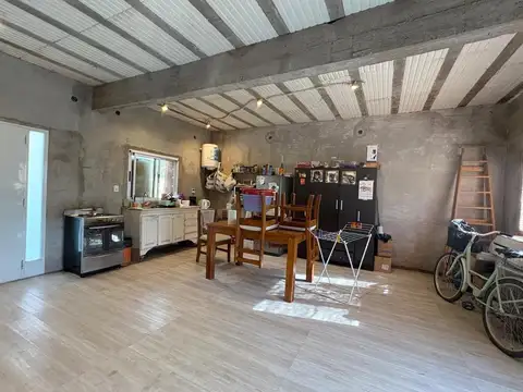 CASA EN VENA EN ZARATE