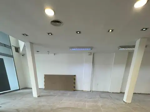 Av. Pres. Juan Domingo Peron 1000
