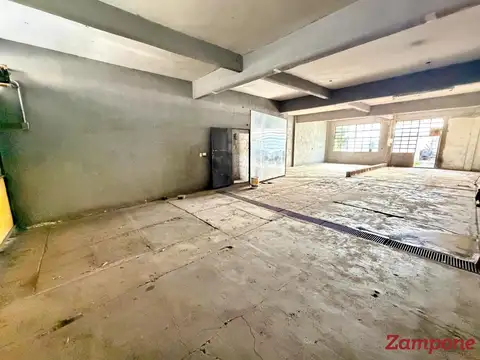 Venta Local Comercial en Mataderos