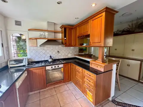 Casa en Alquiler de 3 dormitorios