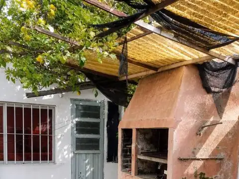 Casa de 4 ambientes en venta | Hurlingham