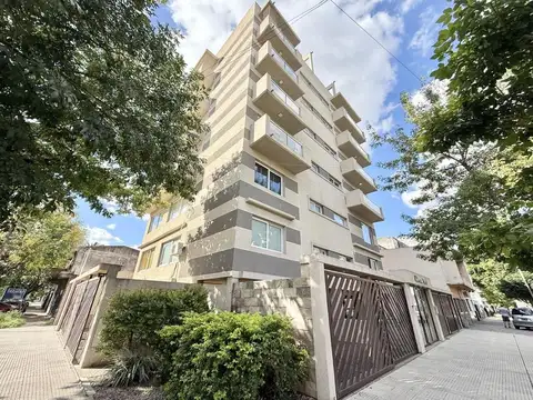 Departamento dos ambientes en excelente ubicación.