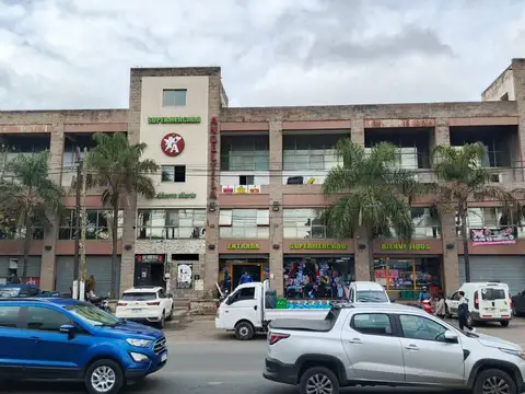 LOCAL, DEPARTAMENTO Y OFICINA EN VENTA 6000 M2 CUB
