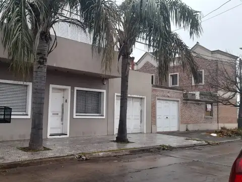 CASA EN VENTA 5 DORMITORIOS SAN NICOLAS