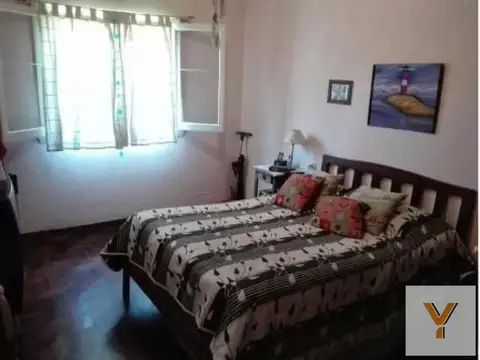 Depto Tipo Casa en Venta 50 años