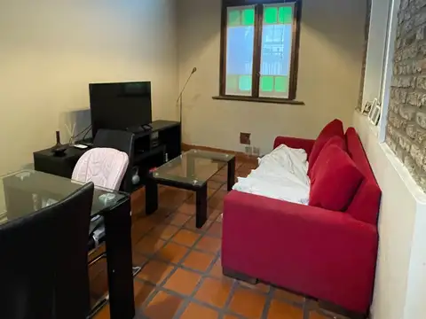 Lascano 2300, Piso pb