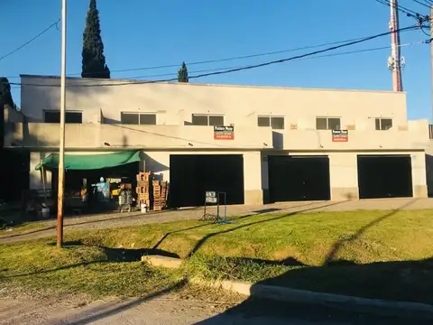 Av. Arturo Illia 12100