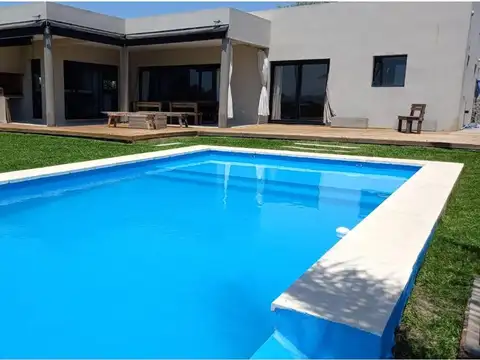 Casa en Alquiler Temporal de 3 dormitorios