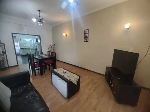 Depto Tipo Casa en Venta con 1 cocheras