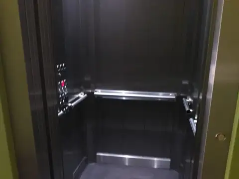 Cochera en Venta Fija