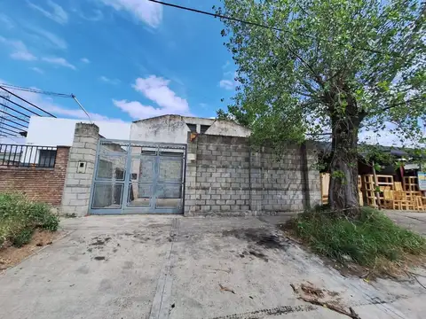 Galpon en Venta en Llavallol, USD 135.000