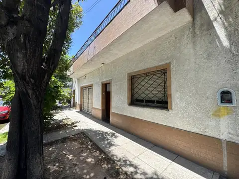 COPIACasa 3 ambientes c/garage y jardín + Monoambiente Nuevo