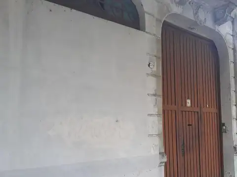 Casa CON GALPON