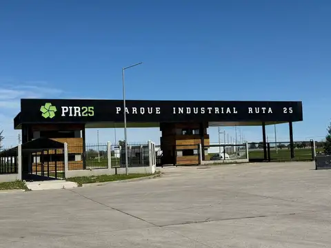 Fracción 3.242 m² en Parque Industrial R 25 - La Reja