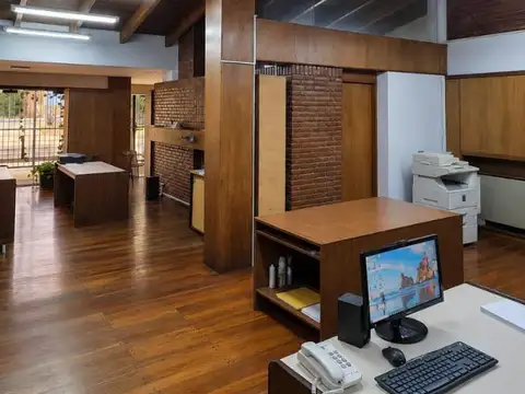 Casa 4 ambientes con 7 baños